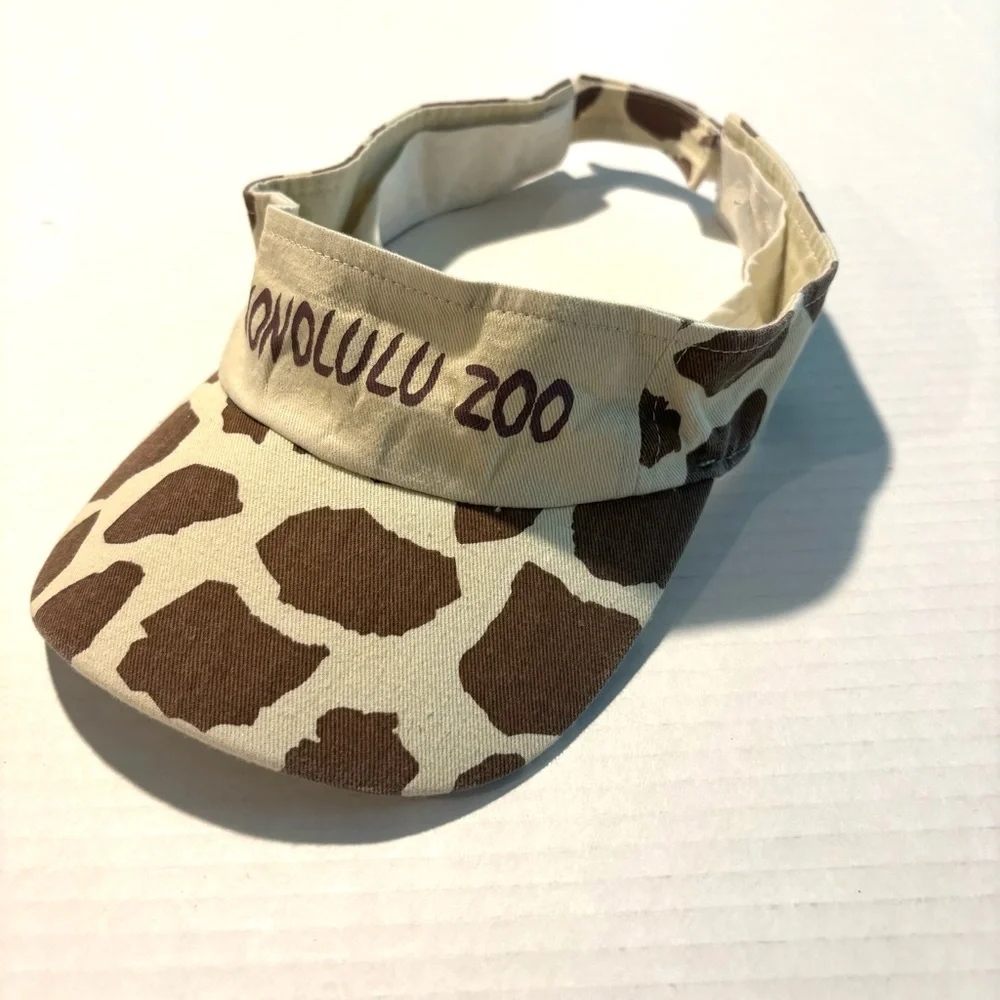 Honolulu Zoo Kids Vizor Hat Giraffe Print Adjustable‎ Lightweight